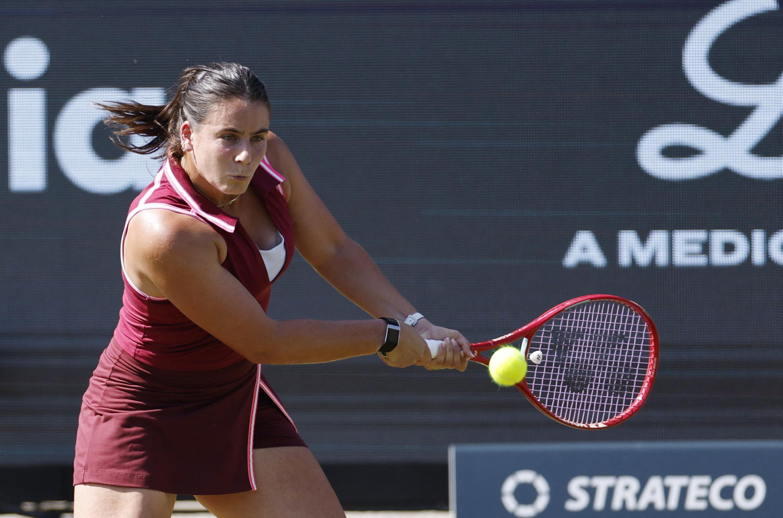 WTA roundup: Emma Navarro knocks off Iga Swiatek at Bad Homburg