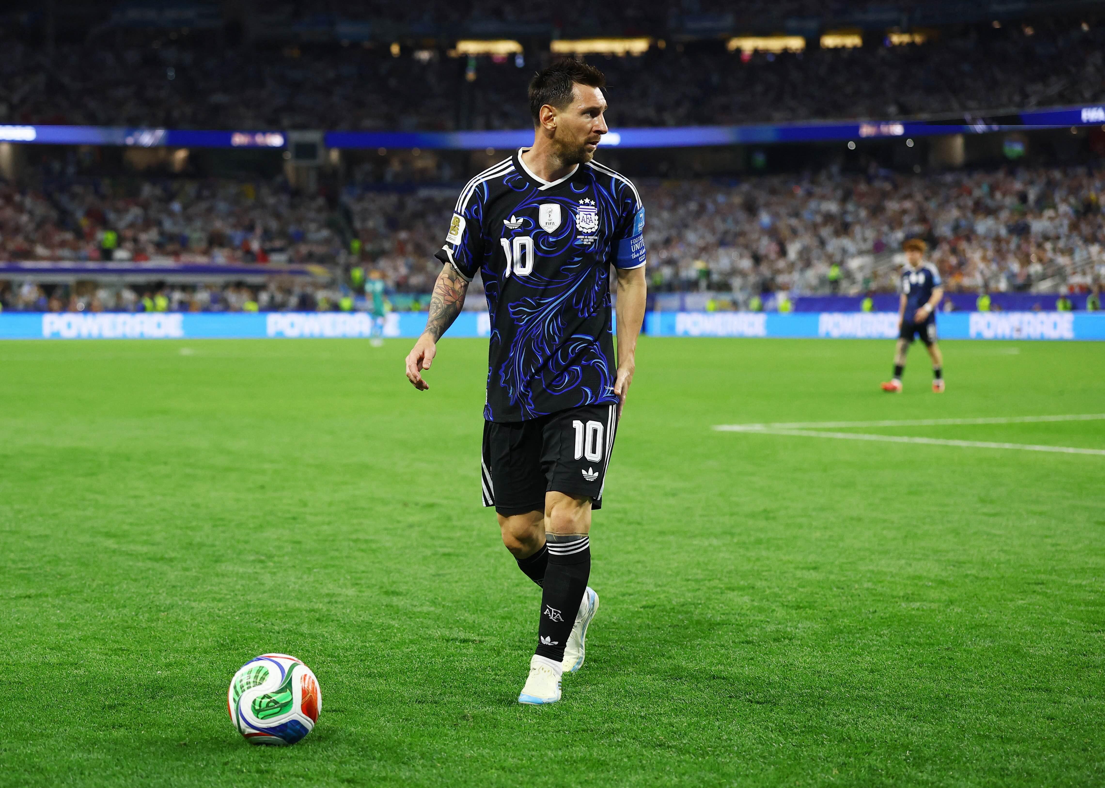 Lionel Messi makes more World Cup history as Argentina beat Jordan
