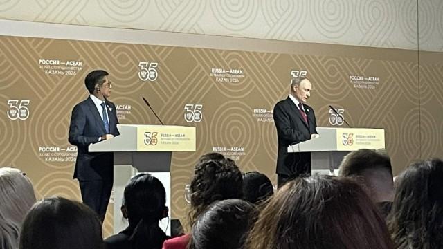 President Ferdinand Marcos Jr. and Russian President Vladimir Putin hold a press conference in Kazan, Russia after co-chairing the ASEAN-Russia Commemorative Summit on Thursday, June 18, 2026. (Photo by Tina Panganiban-Perez, GMA News)