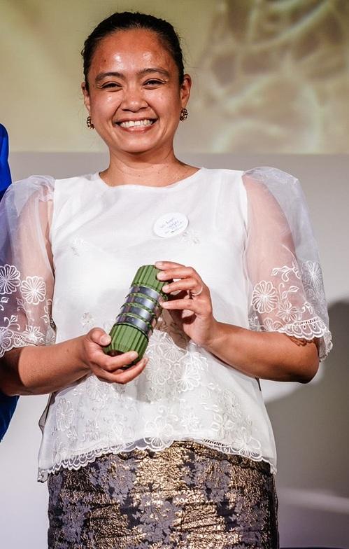 Fil-Am pharmacist wins Green Product Award in Berlin for 'Bebot' soap