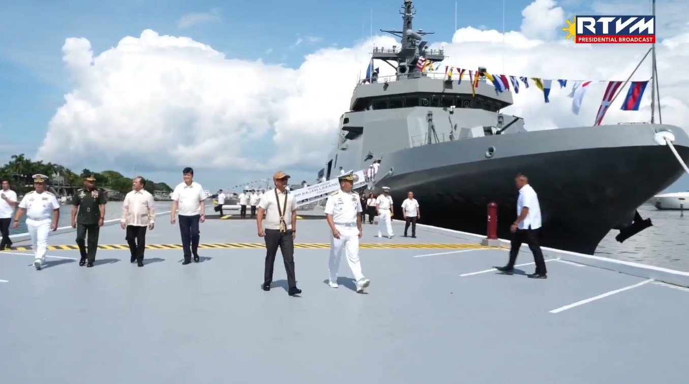 Marcos: Stronger Navy essential to protect West PH Sea