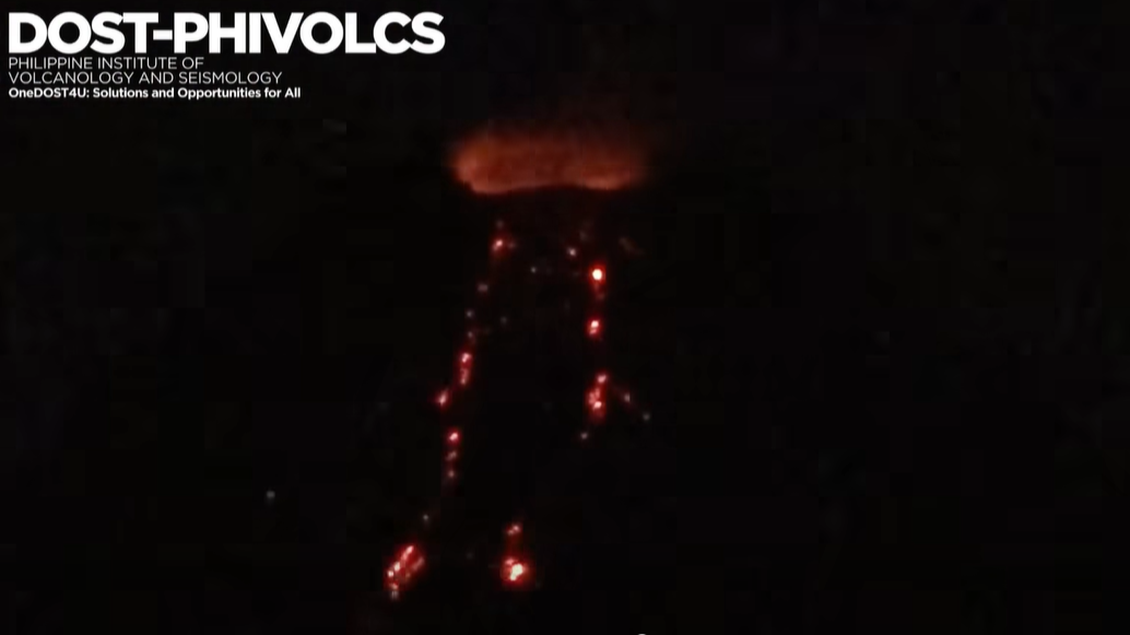 Lava effusion seen at Mayon on 170th day of effusive eruption, PHIVOLCS says