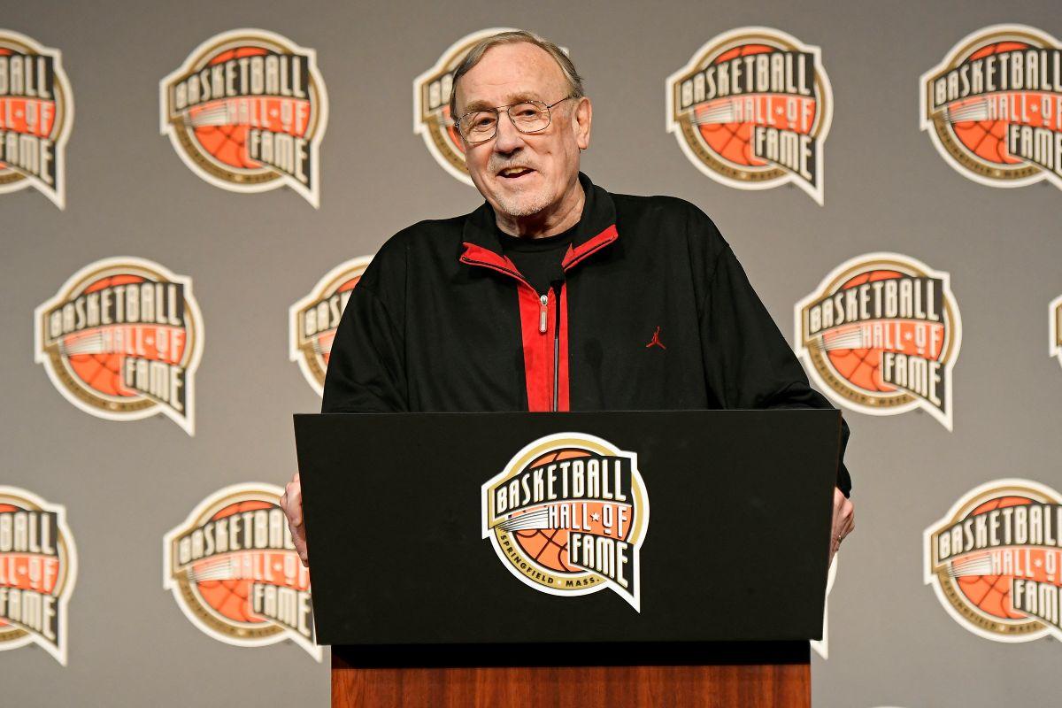 Hall of Fame basketball coach Rick Adelman dies at 79
