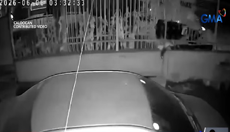 Nakaparadang motorsiklo ng estudyante, tinangay ng 4 na lalaki sa Caloocan