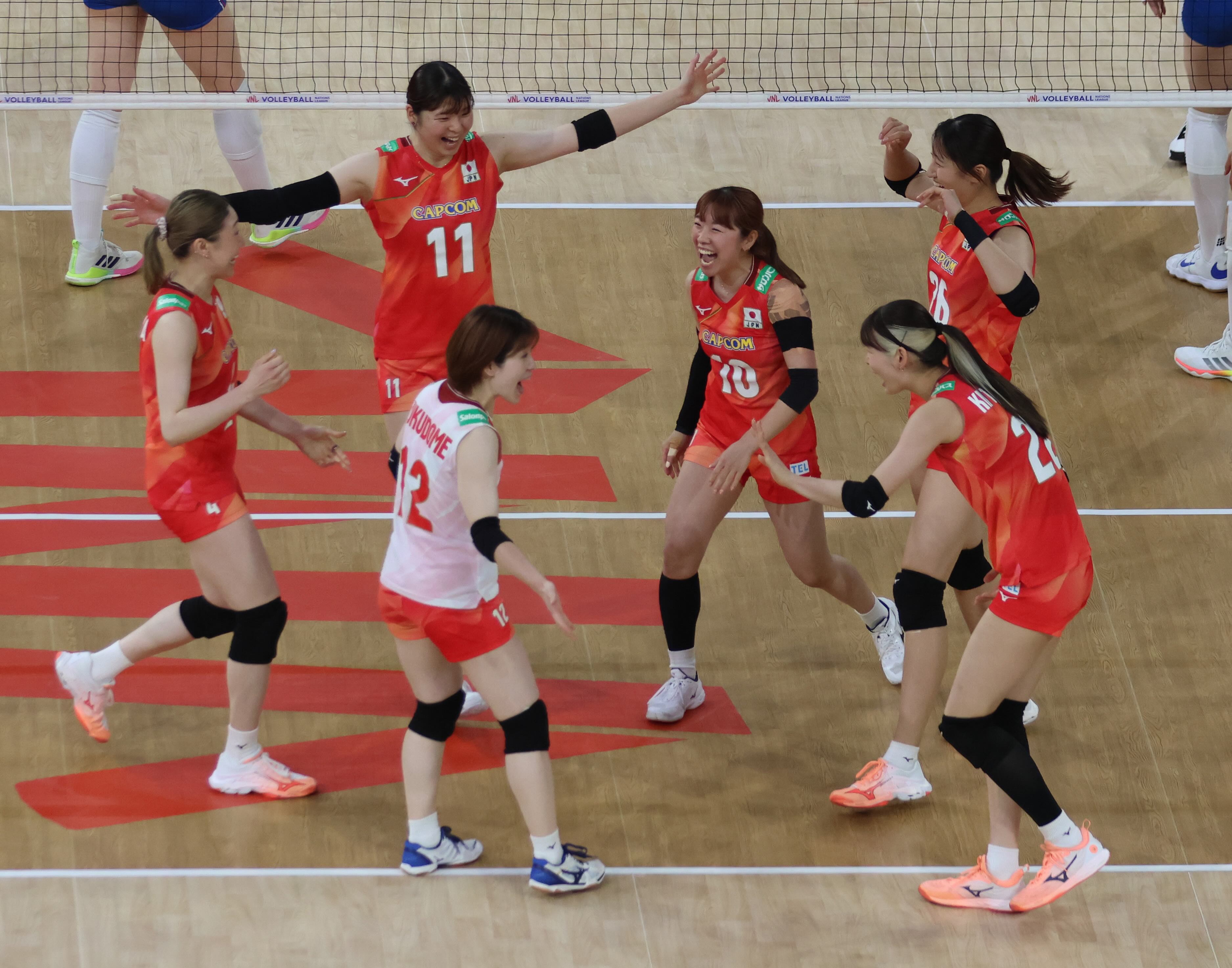 VNL Women's: Ishikawa, Wada take charge as Japan outlasts Serbia in Pasig thriller 