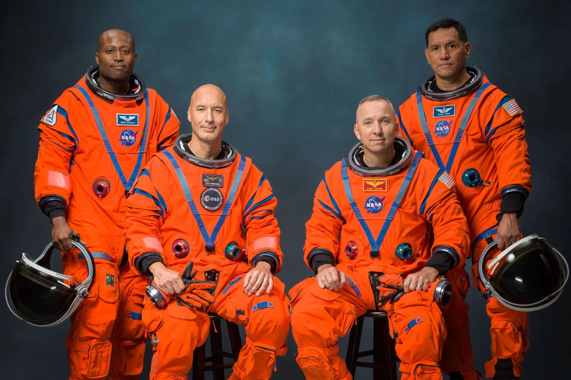 NASA's Artemis III crew: a test pilot, an Italian, a record-holder and a first-timer