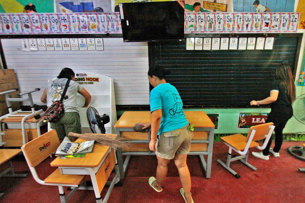 Brigada Eskwela 2026 is participated in by teachers and parents