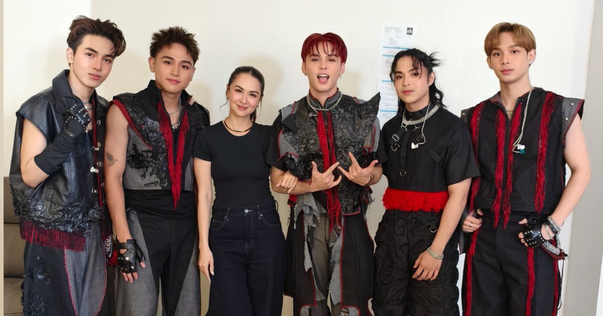 Marian Rivera supports VXON at concert