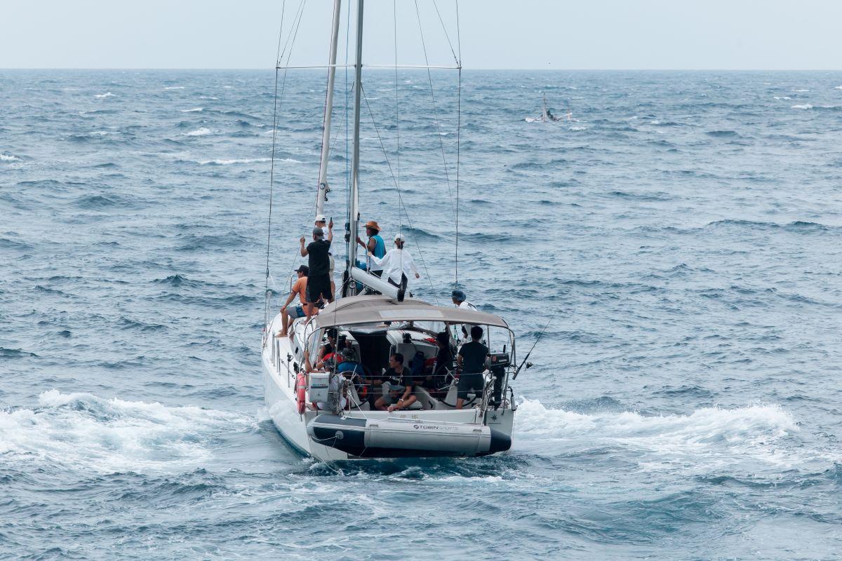 Indigenous Taiwanese reconnect lost maritime route to Philippines by canoe