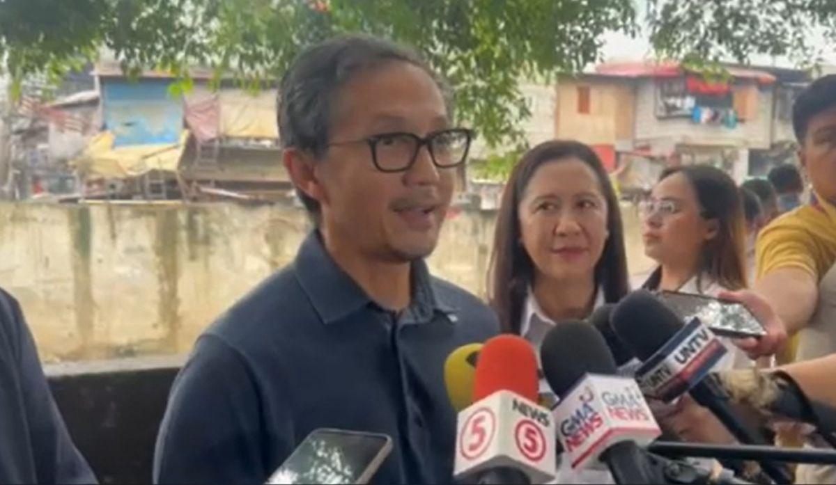 DPWH Sec. Vince Dizon and QC Mayor Joy Belmonte at inspection of Matalahib Creek Pumping Station in QC