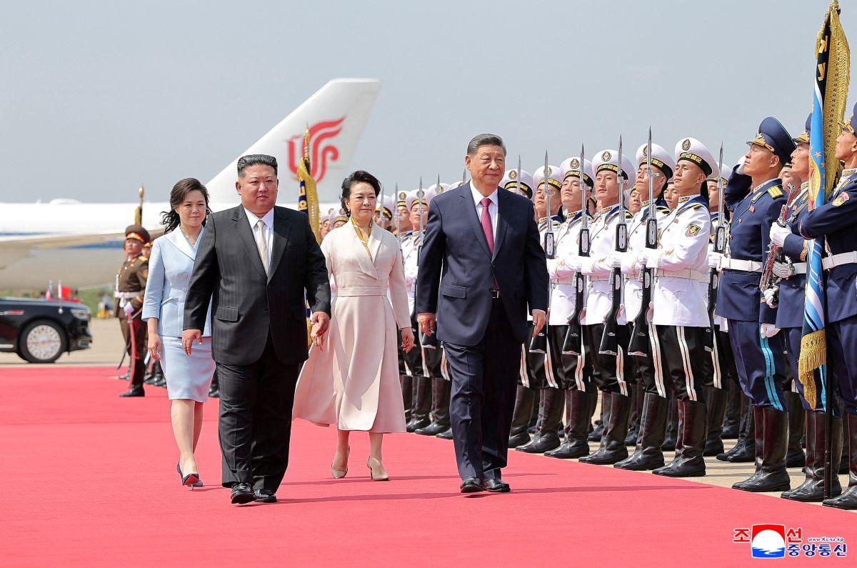 Chinese President Xi Jinping and North Korean leader Kim Jong Un