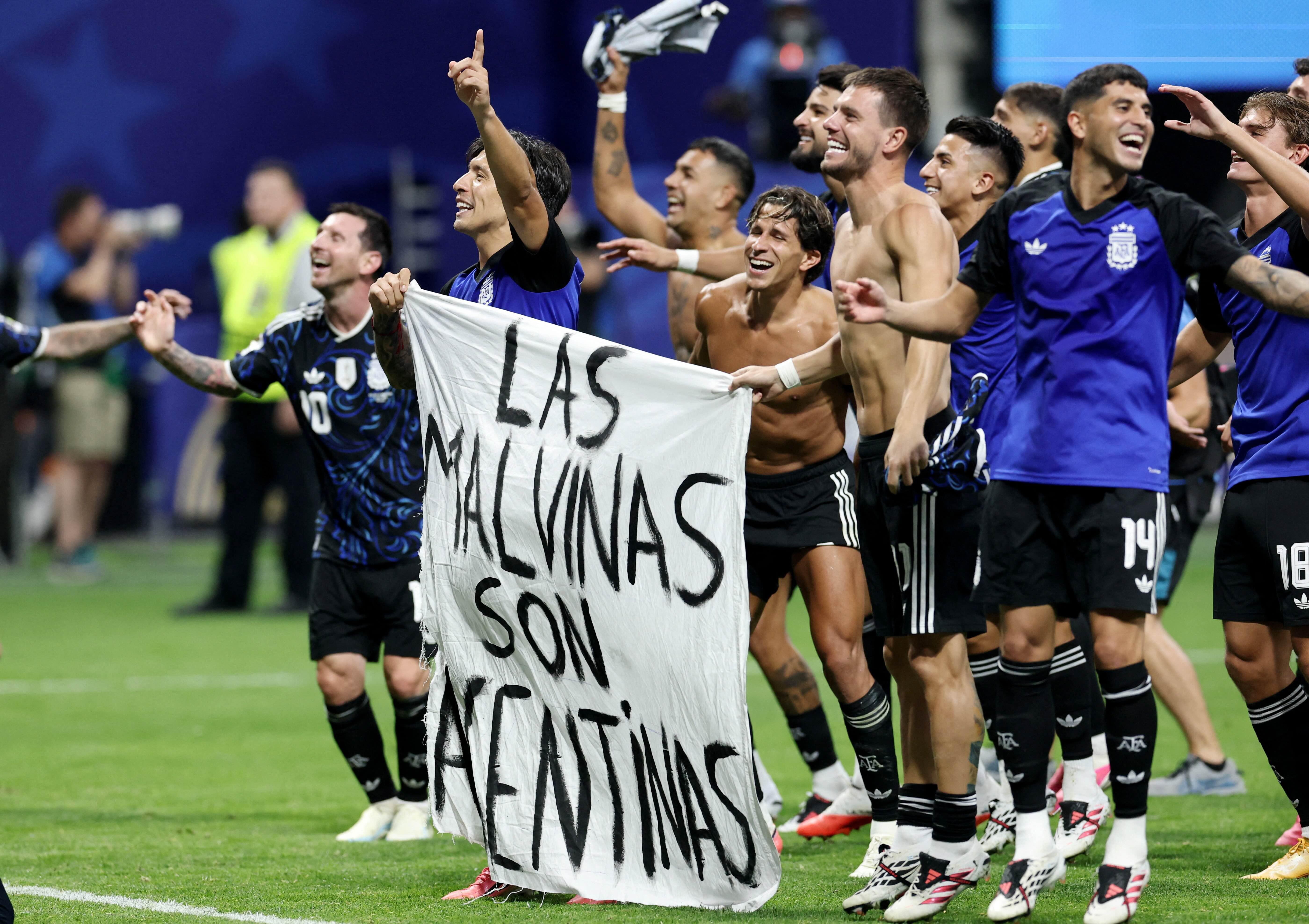 FIFA World Cup: Argentine players brandish political Falklands flag after England match