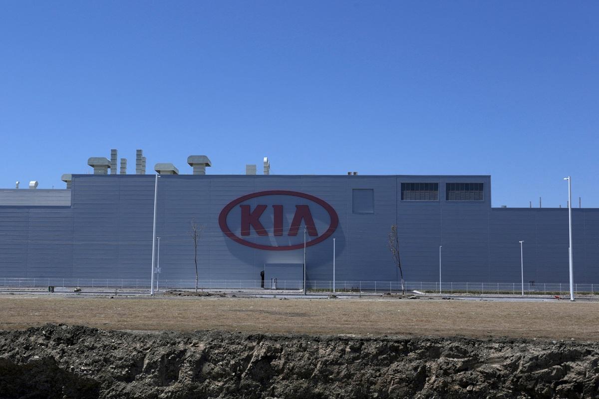 Kia to invest $649 million to bring electric car production to Mexico