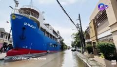 Bakit may ‘barko’ sa gitna ng mga kabahayan sa Navotas?