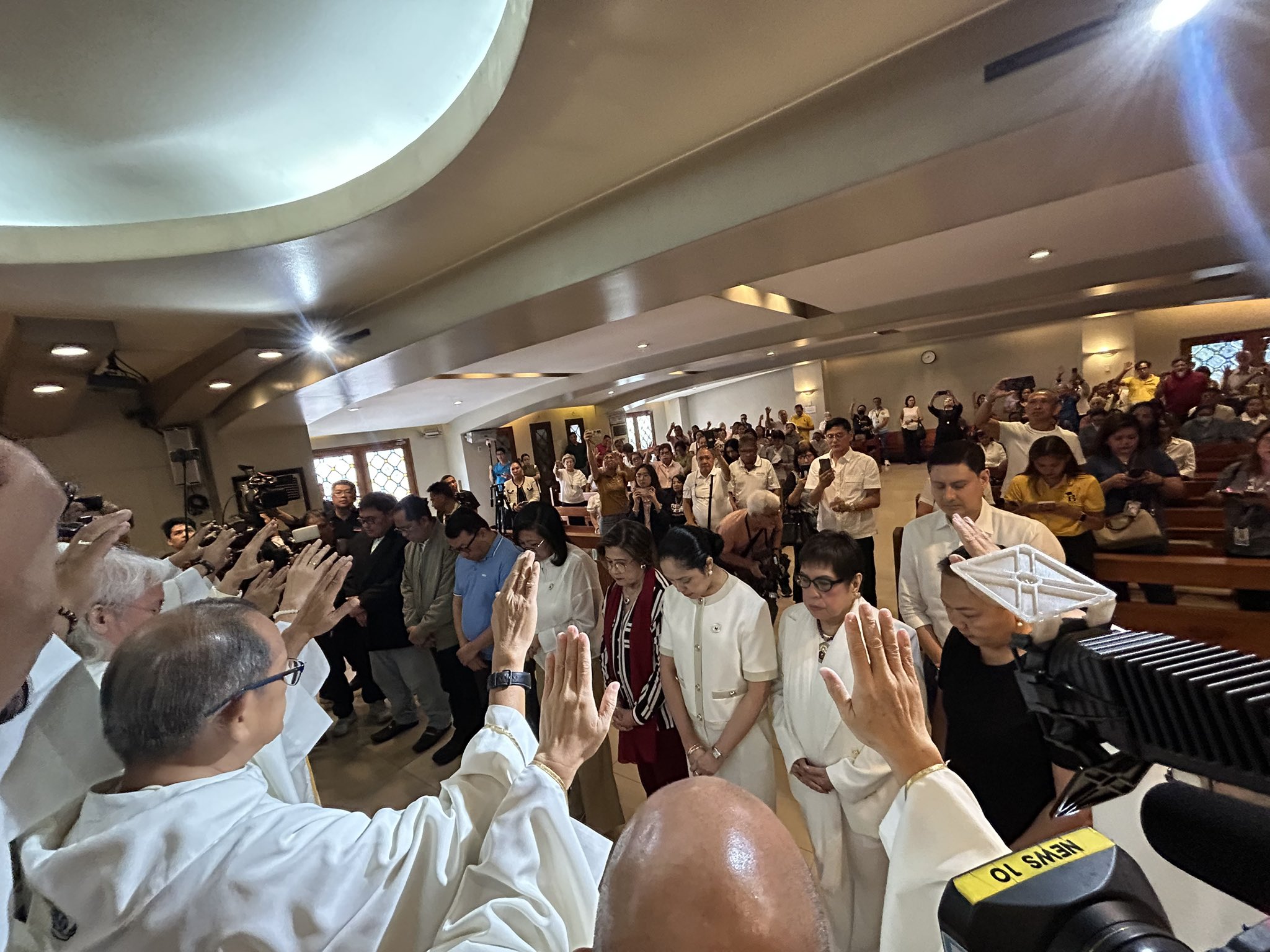 Prosecution, Catholic clergy call for prayers ahead of Sara Duterte impeachment