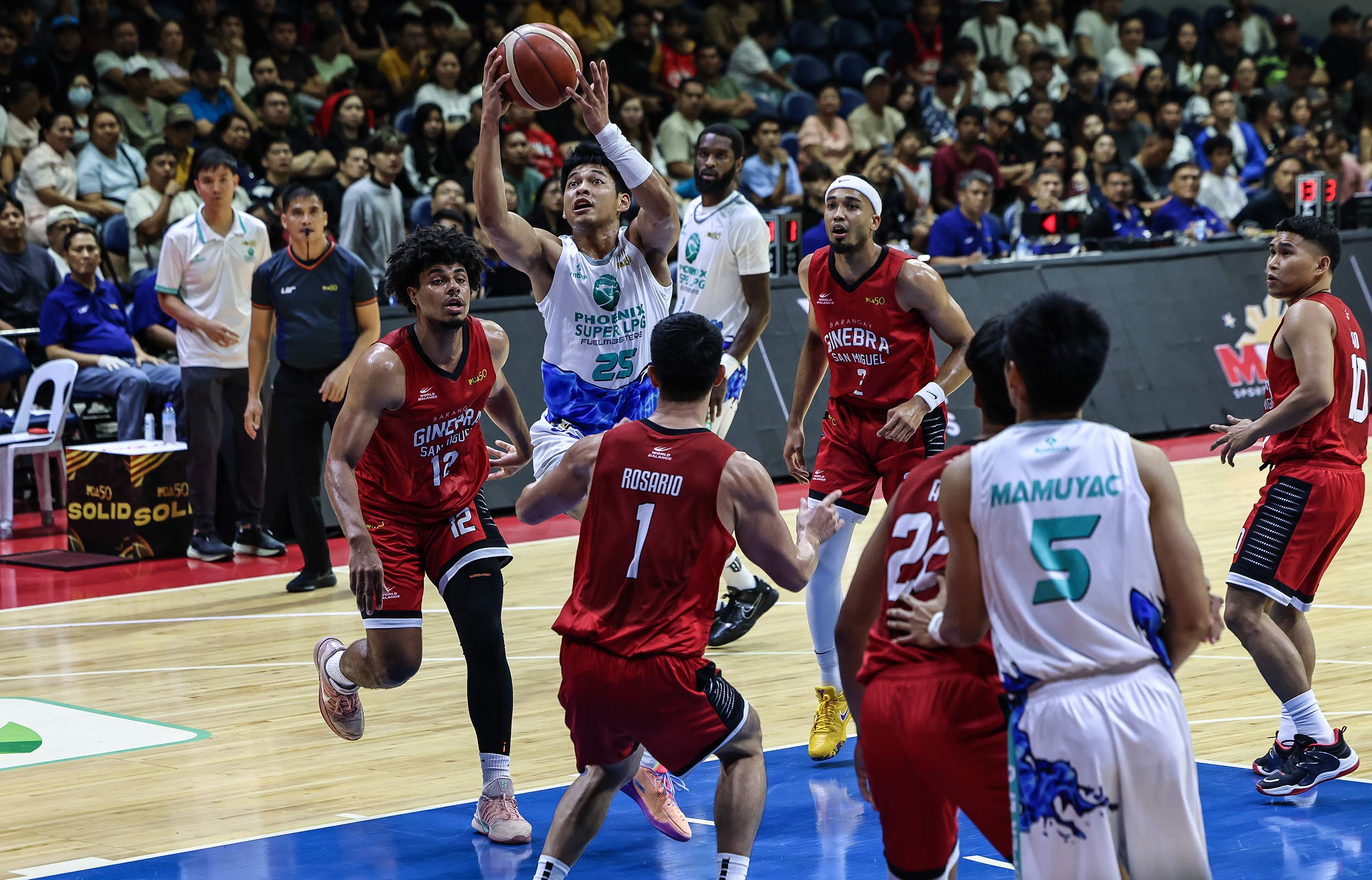 PBA: Phoenix withstands late Barangay Ginebra charge to remain spotless at 3-0