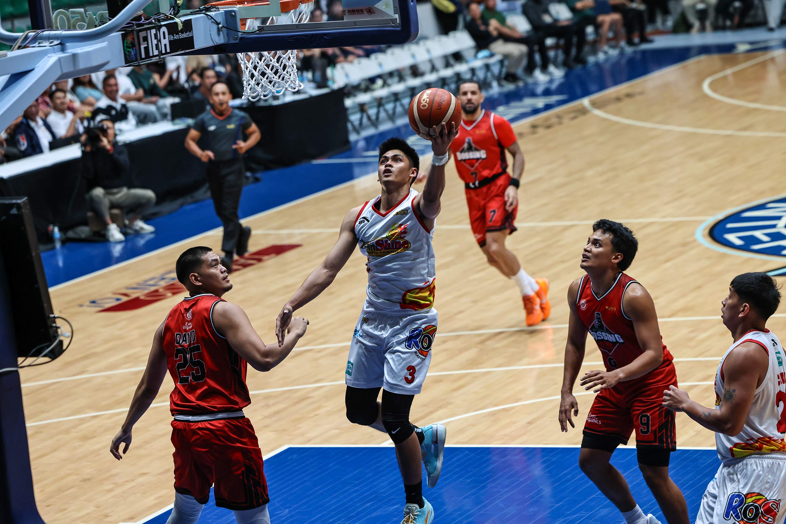 PBA: Rain or Shine sends Gian Mamuyac to Phoenix for draft pick