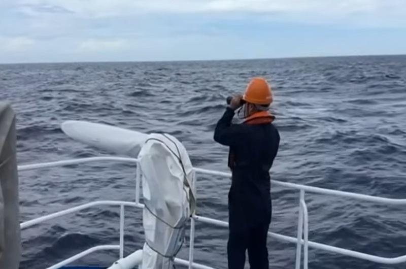 PCG continues search for missing Vietnamese cargo vessel crew members