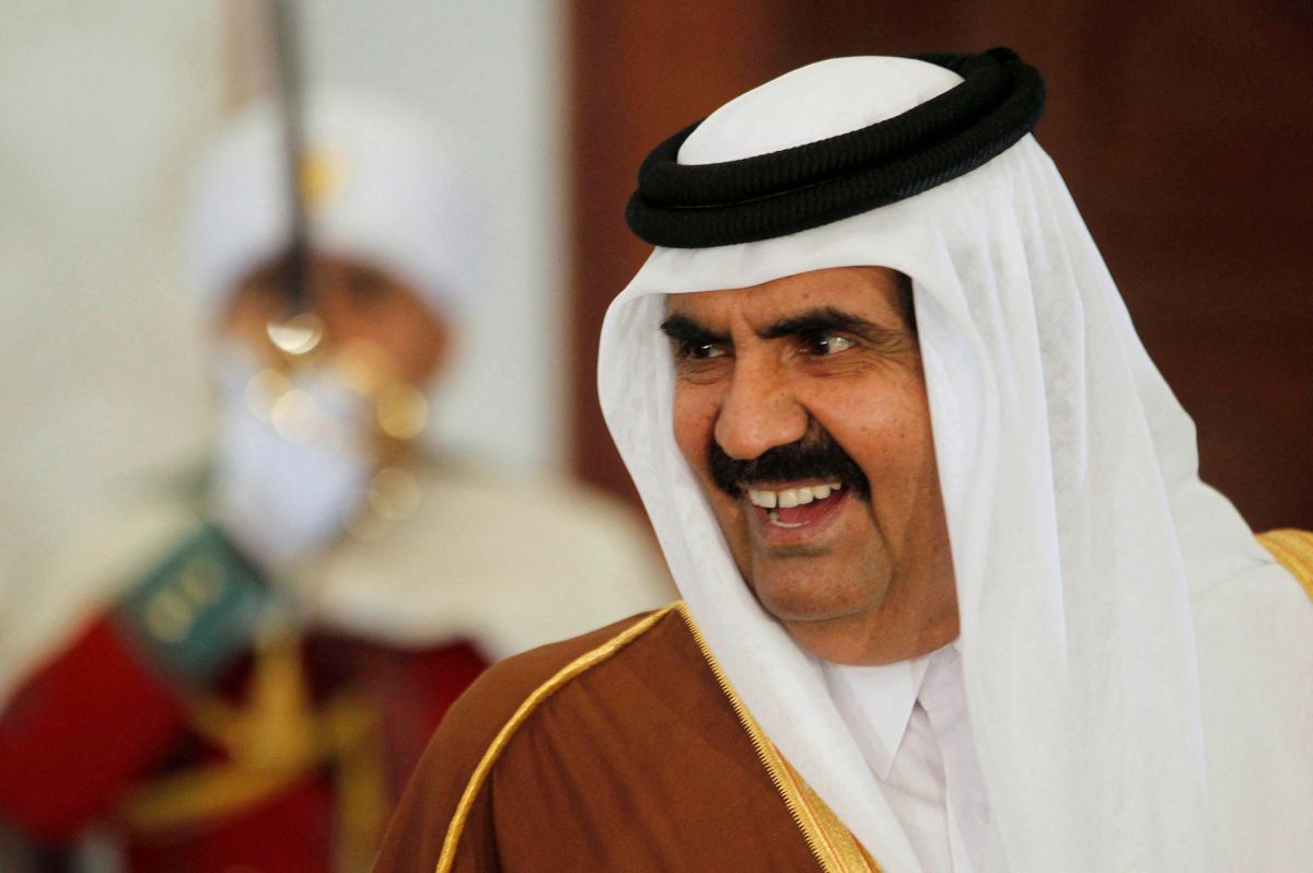 Former emir of Qatar Sheikh Hamad bin Khalifa Al Thani