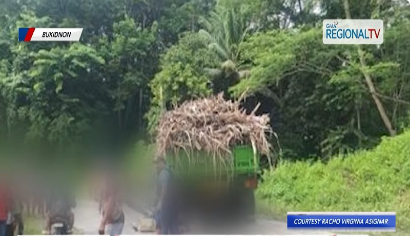 3 menor de edad na sakay ng isang motorsiklo, patay nang bumangga at magulungan ng truck sa Bukidnon