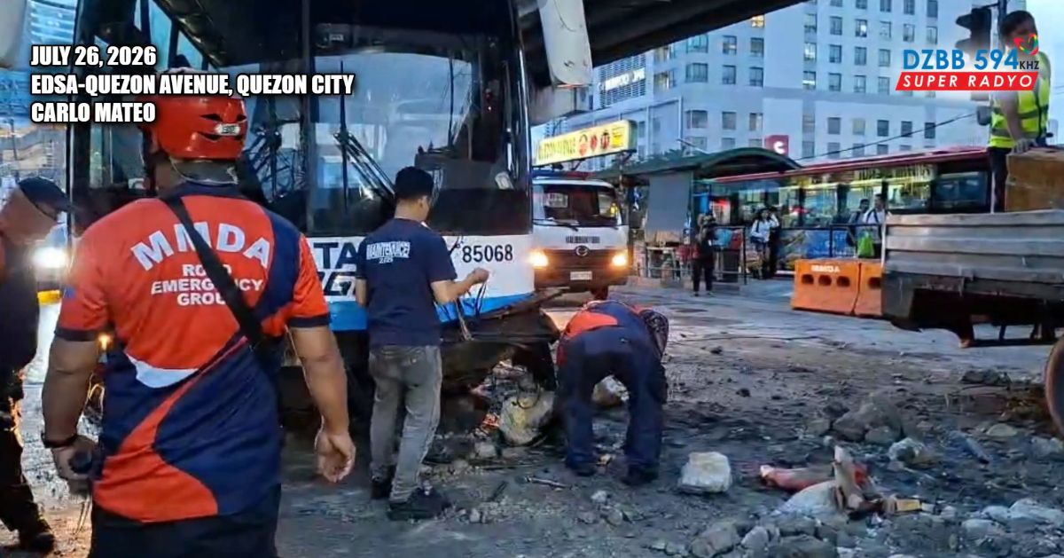 Cargo bus crashes into concrete barriers on EDSA-Quezon Ave. 