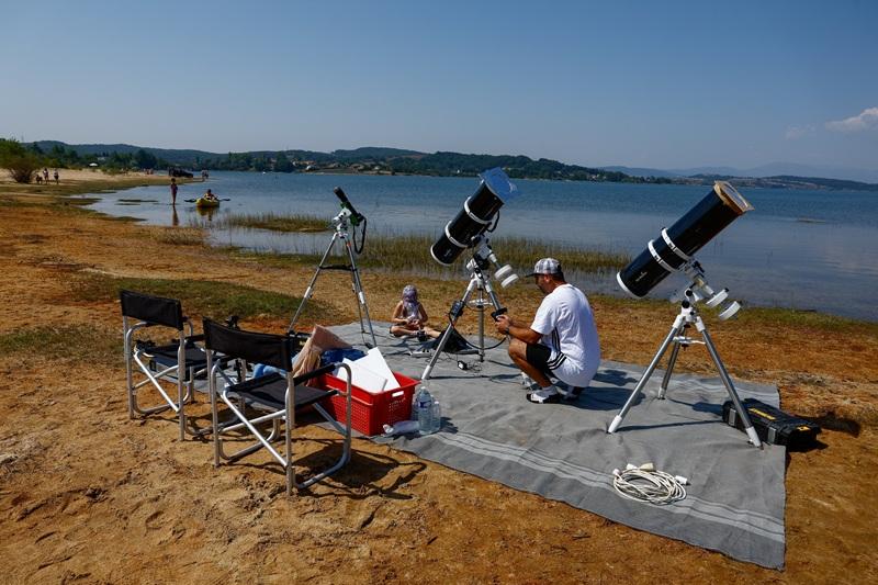 Millions of people in Iceland and Spain set for 'event of the century' eclipse