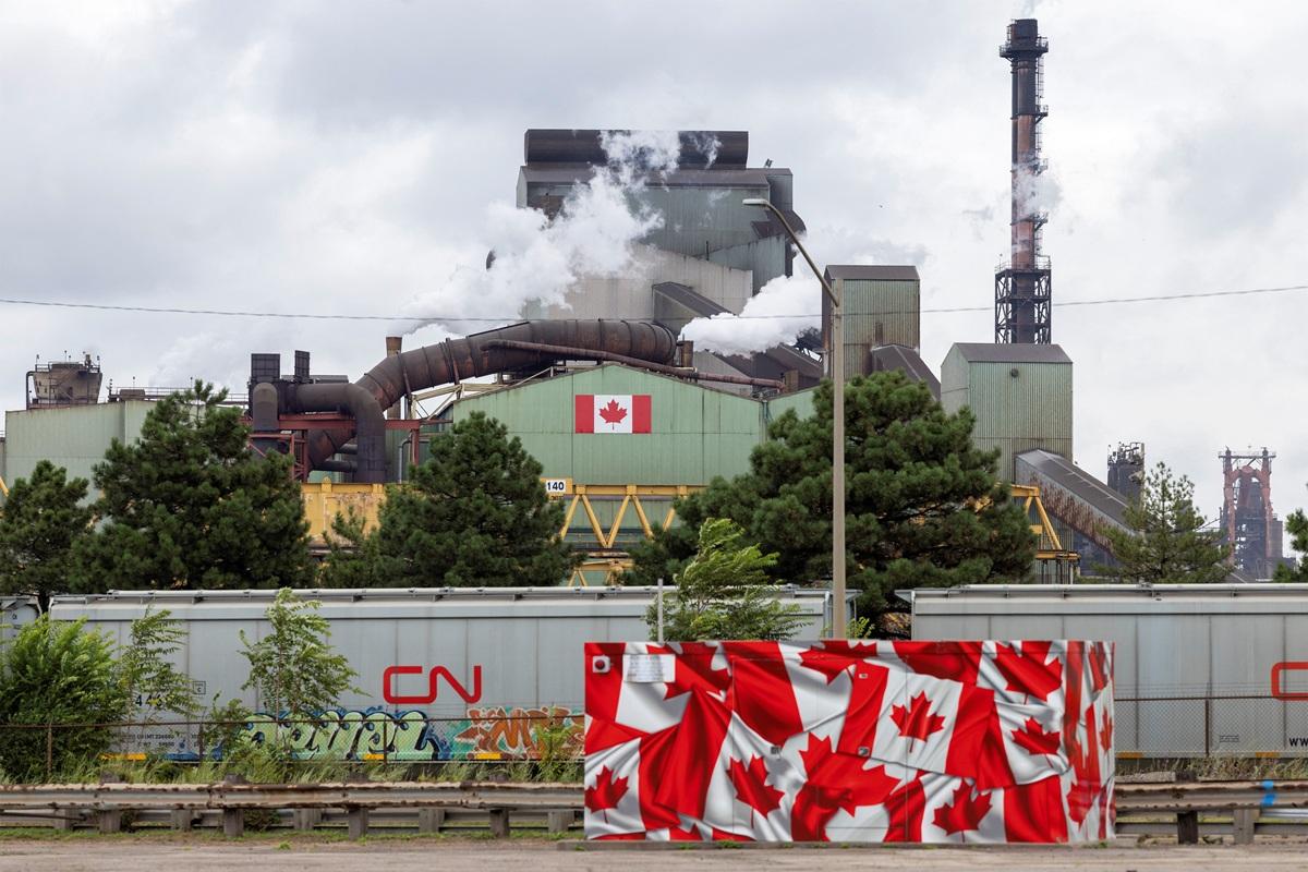 Canada announces retaliatory tariffs on $20 billion worth of US goods, unveils support measures