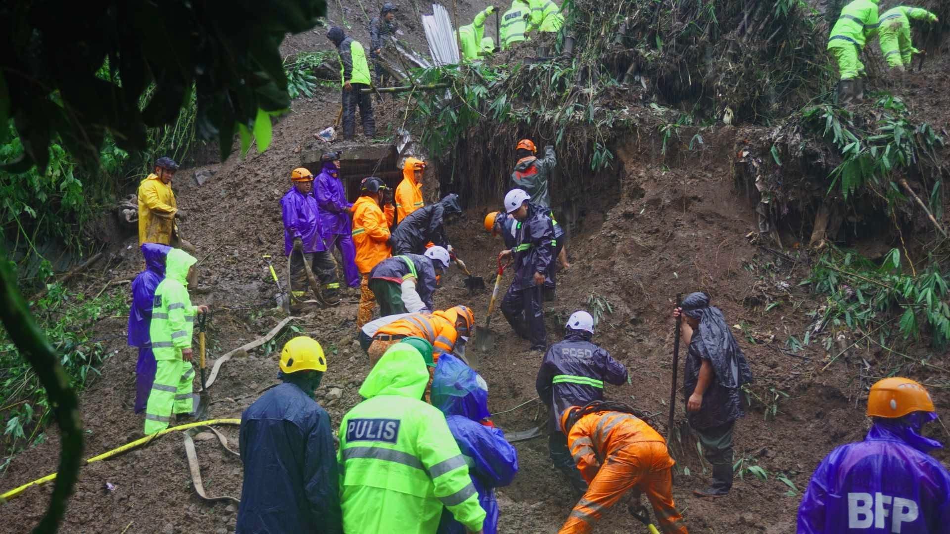 Death toll in Baguio landslide now 10 dead —Baguio PIO