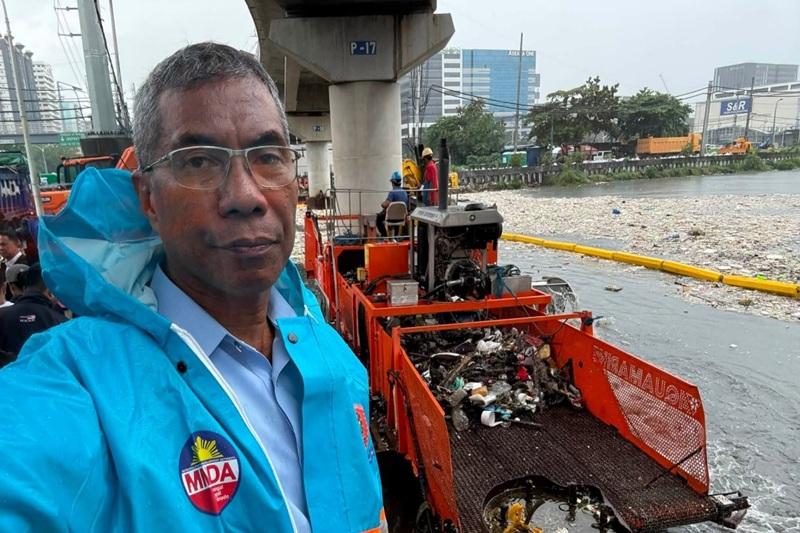 MMDA: Police, DICT to help probe fabricated flood photos