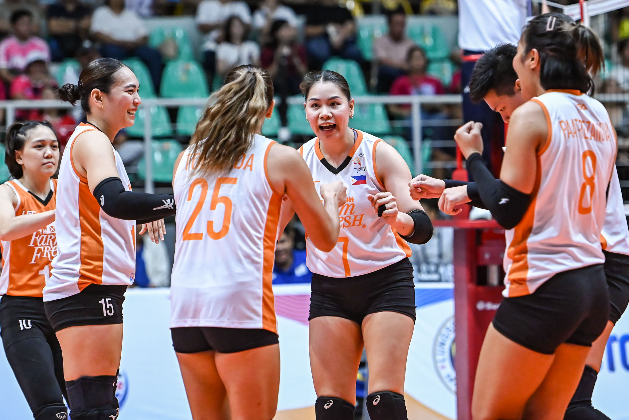 Farm Fresh escapes Capital1 in thriller to close out PVL On Tour run 