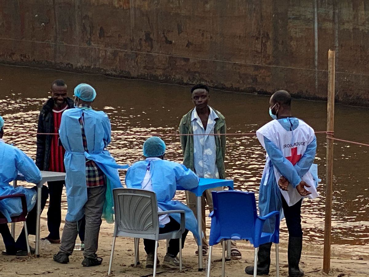 Ebola spreading exponentially in Congo as death toll tops 2,500, UN says