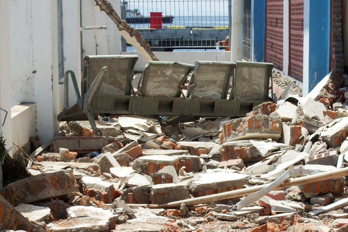 At least 38 dead after Indonesia's magnitude 7.7 earthquake, officials say