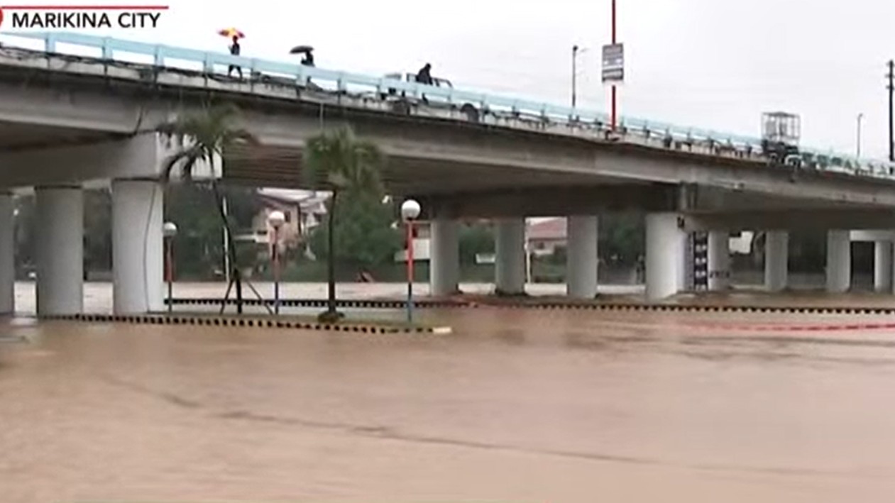 Marikina River placed under first alarm