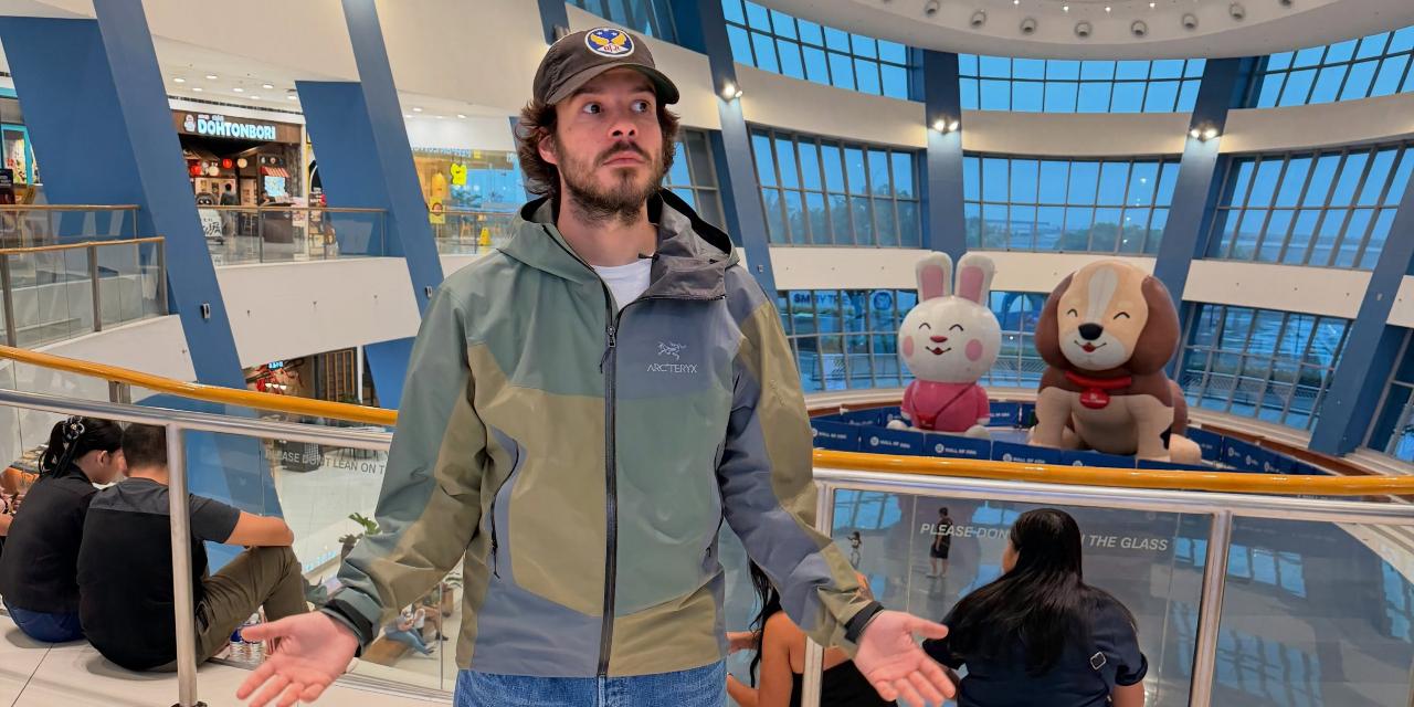 Rex Orange County roams around Mall of Asia ahead of Manila concert