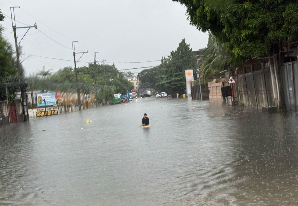 Floods reported in many areas in Metro Manila