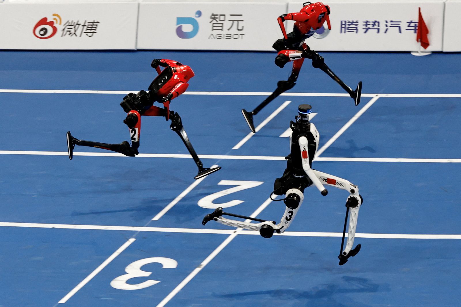 Chinese robot Tiangong clocks sub-9 second 100 meters in Beijing