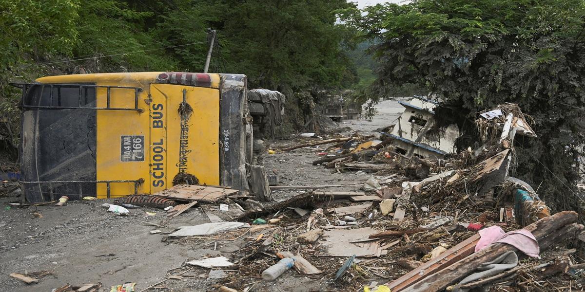Last-minute flood warning saved over 900 Nepal students, school head says