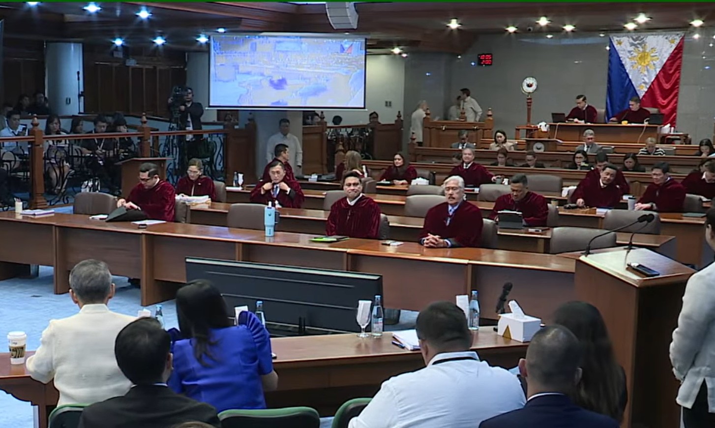 Court urges public to send questions for amici curiae