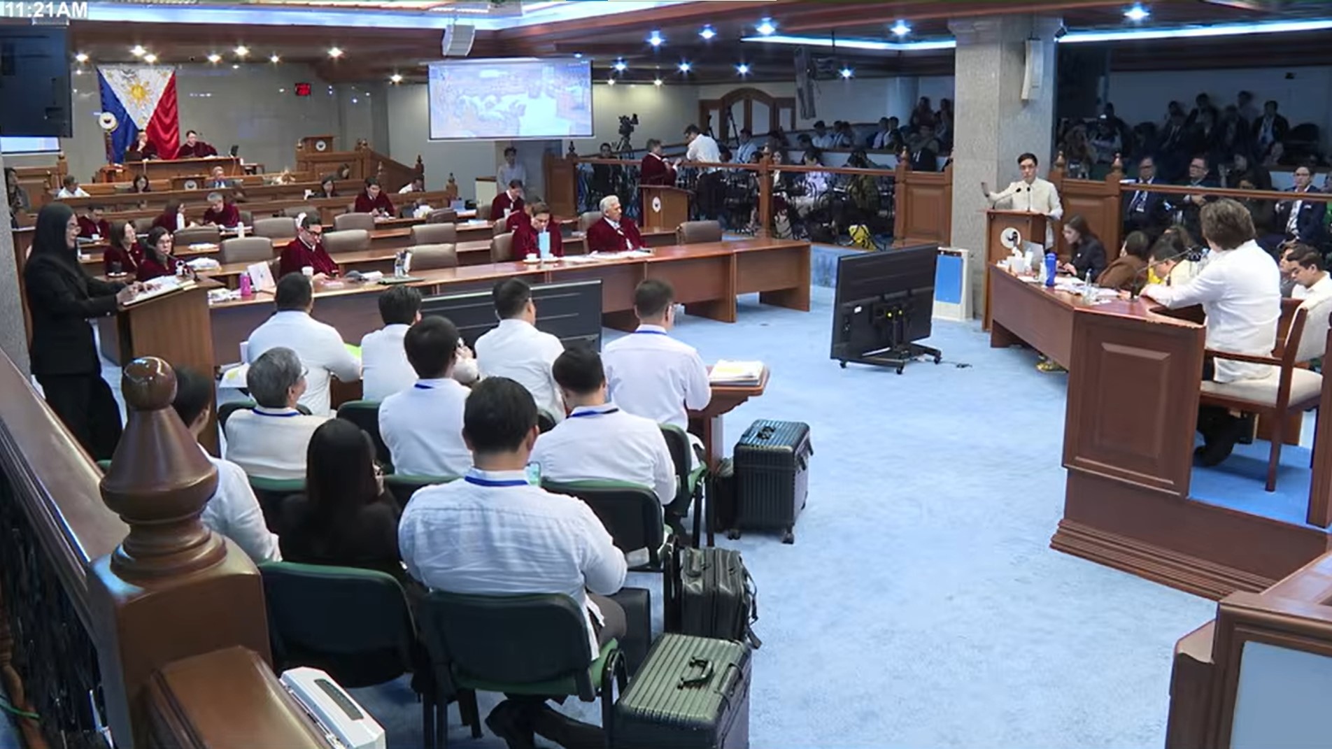 Senate impeachment court removes 'abogadong walang alam' describing Poa off the record