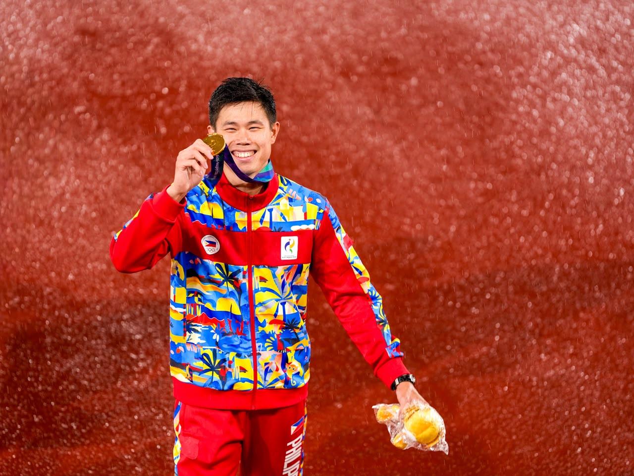 After Asian Games gold, EJ Obiena reveals rediscovered love for pole vault: 'I'm enjoying it again' - GMA Network