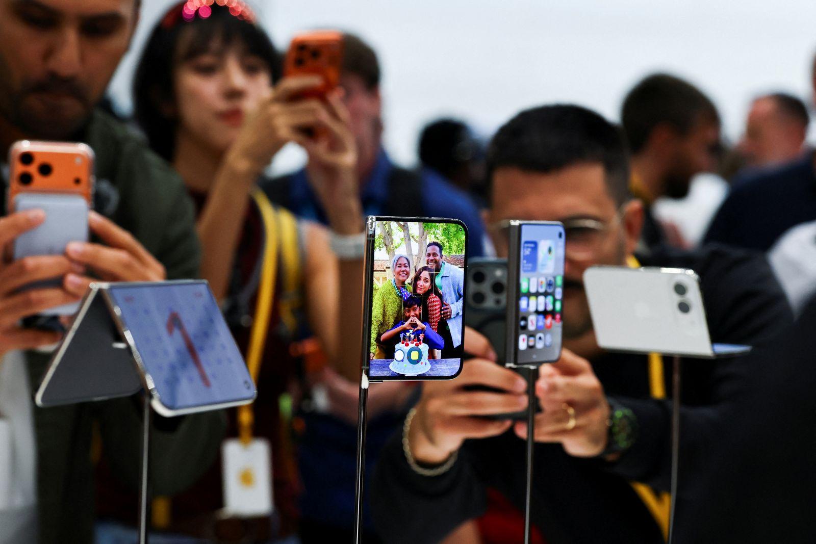 Apple joins foldable phone race with passport-shaped iPhone Duo