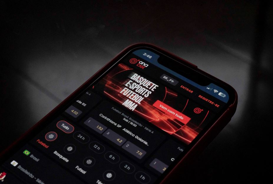 Brazilians spend $11.6B a year on online betting, minister says - GMA Network