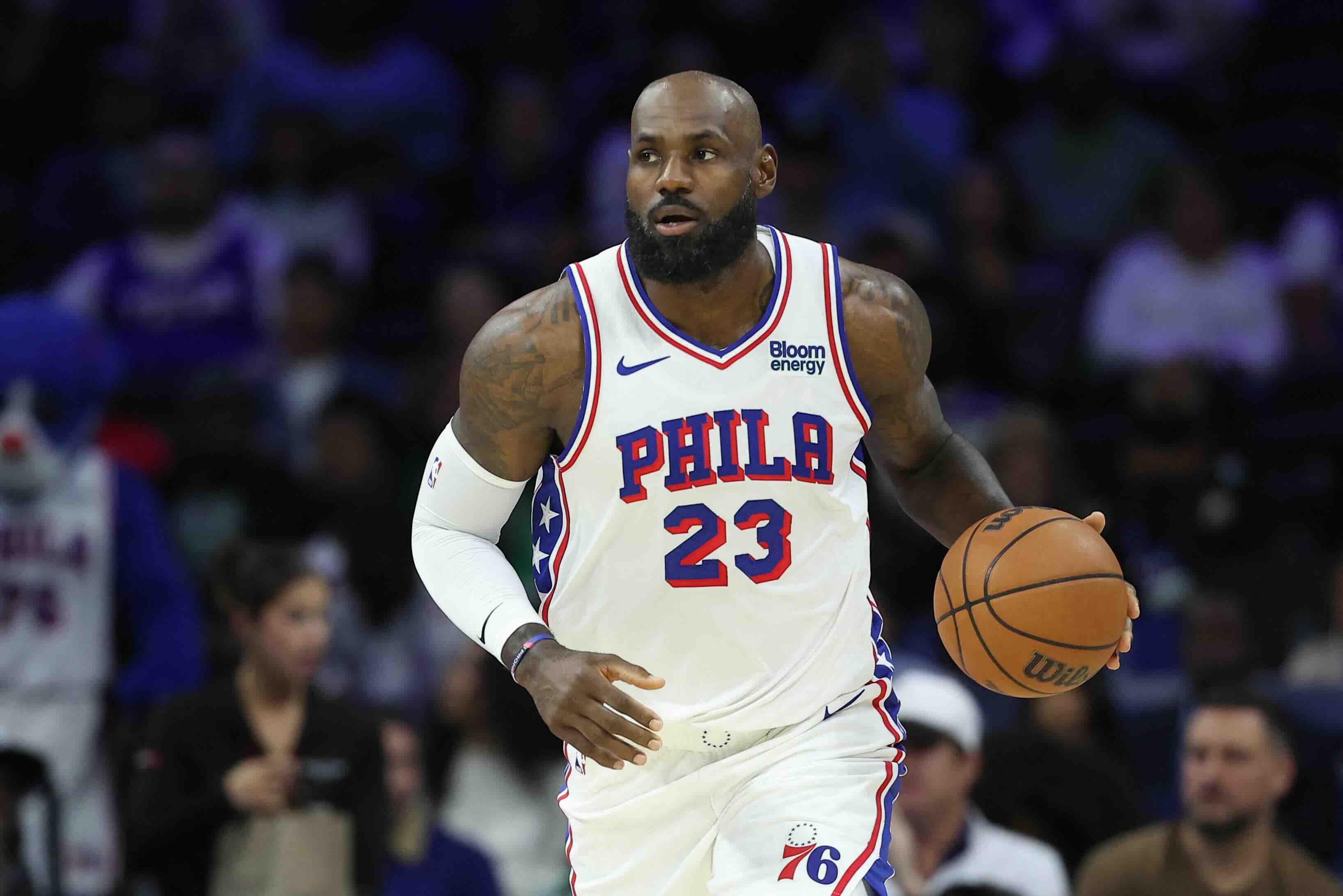 NBA: LeBron James begins 76ers era in hostile NYC territory