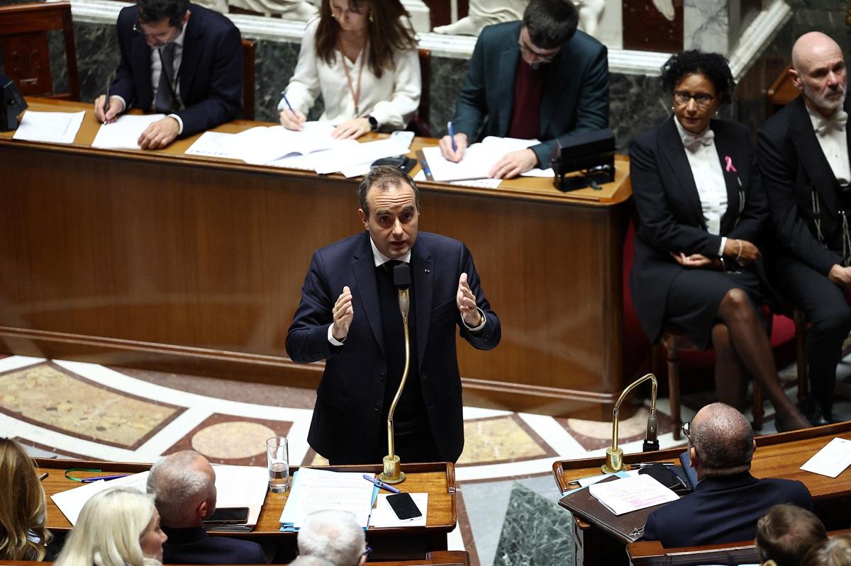 France to deploy troops, admits to failures over weekend unrest