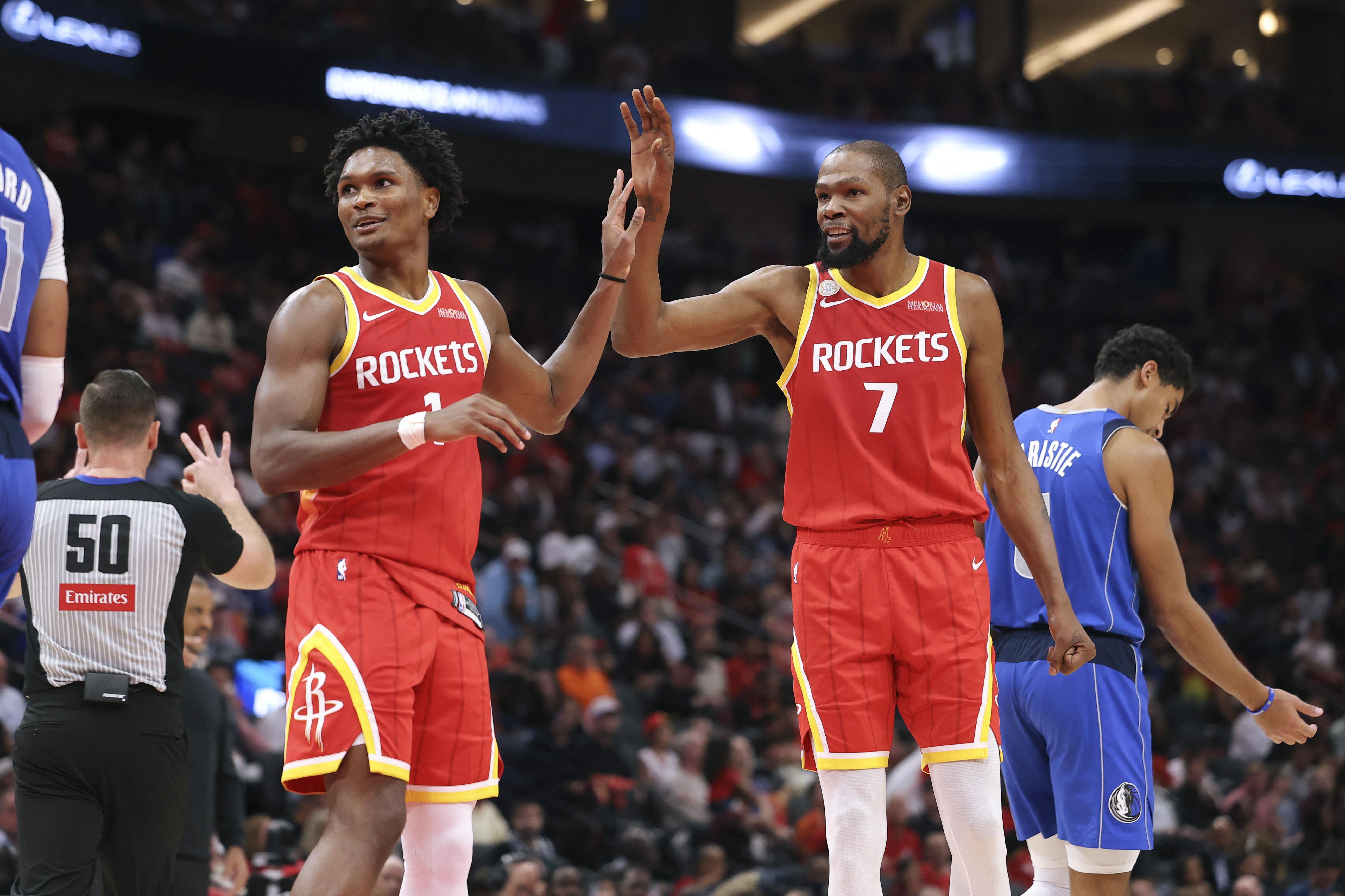NBA: Kevin Durant and Amen Thompson of the Houston Rockets
