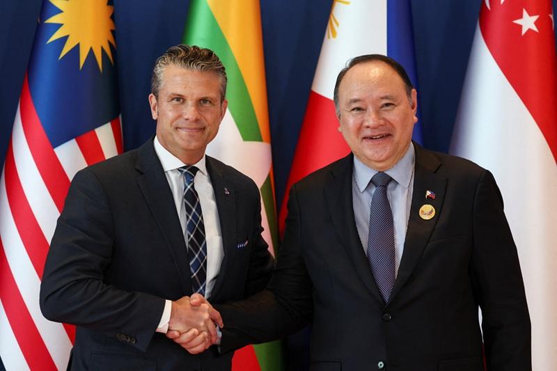 Philippines: US increases funding to support national military modernization