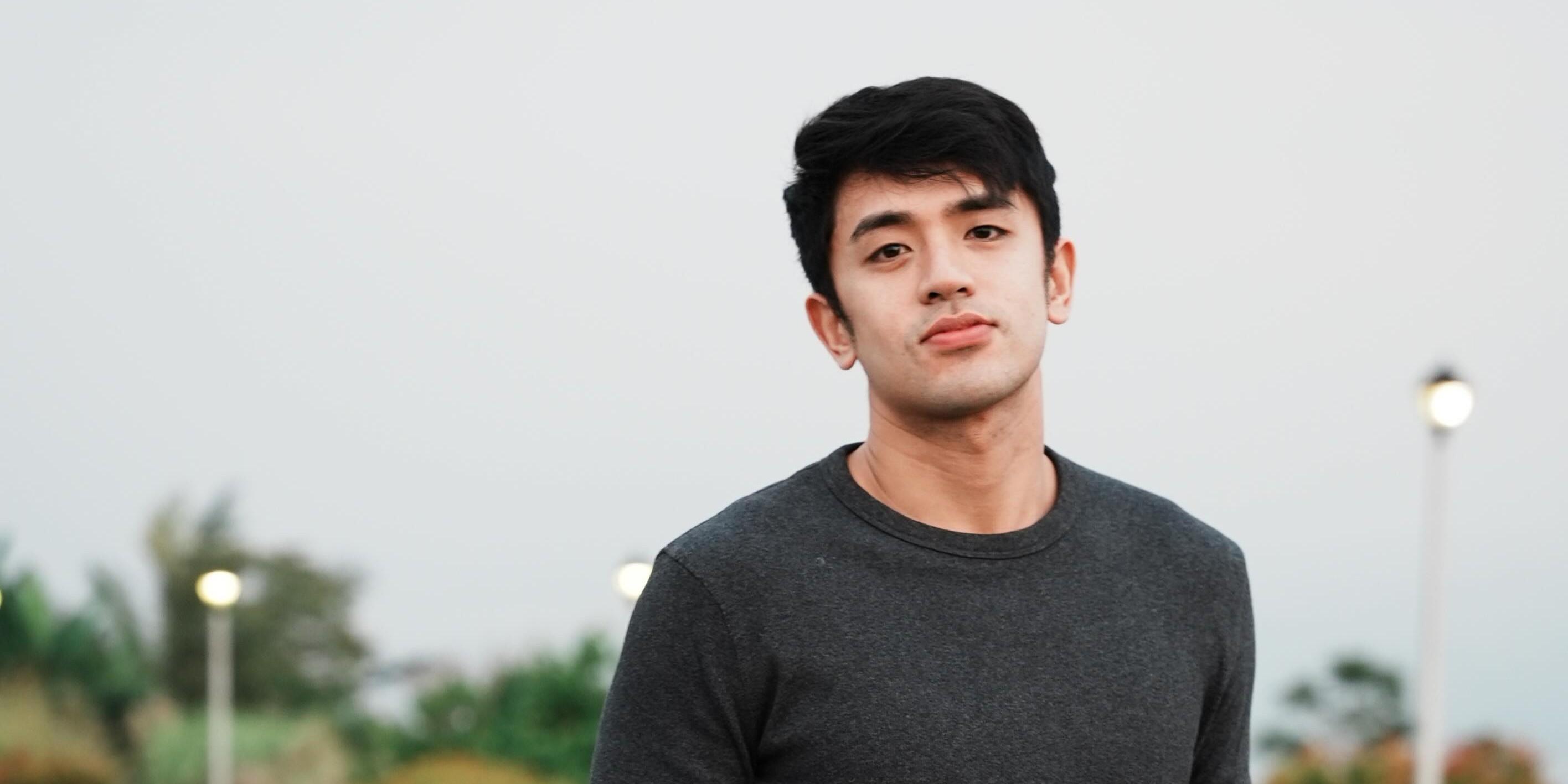 David Licauco seeks to hire marketing manager for his local restaurant