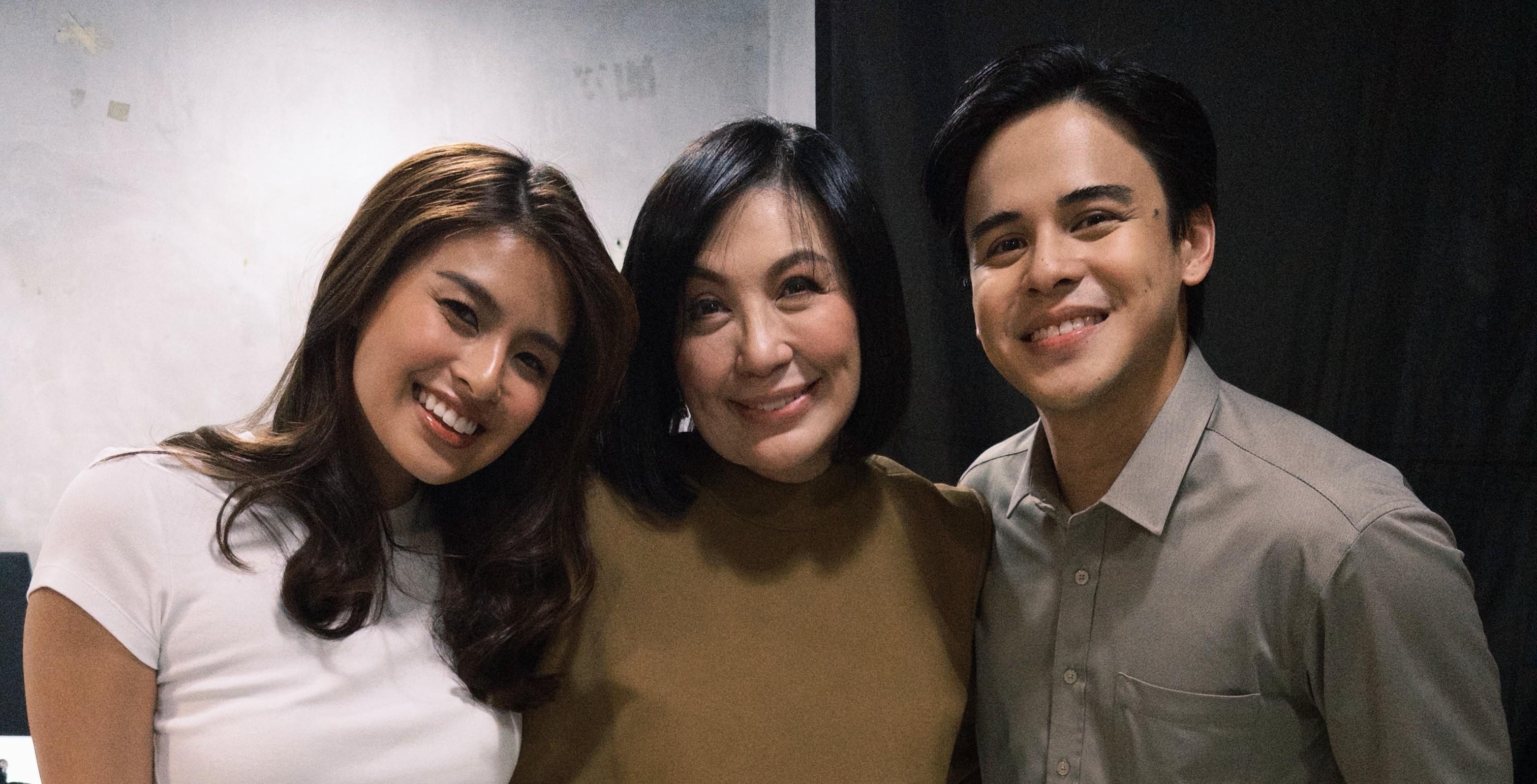 Khalil Ramos gifts Sharon Cuneta with her film memorabilia