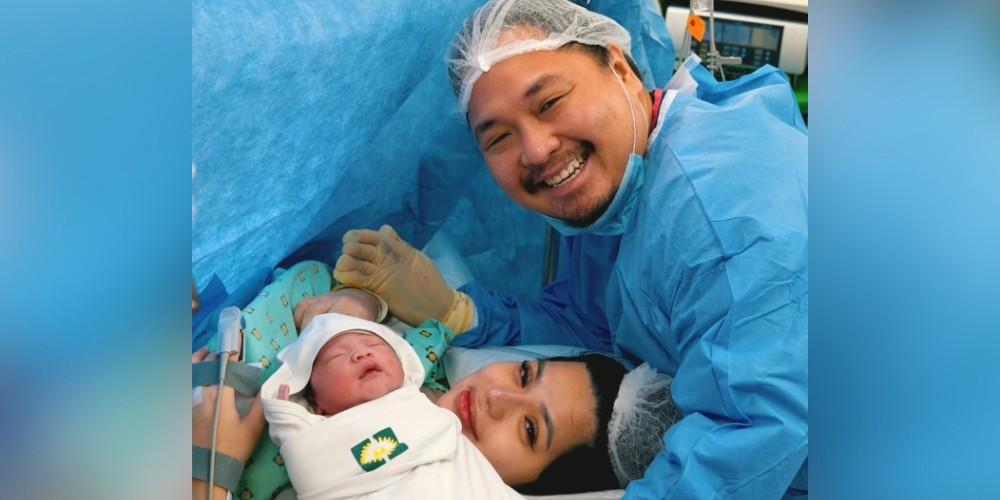 Ninong Ry, partner welcome second child