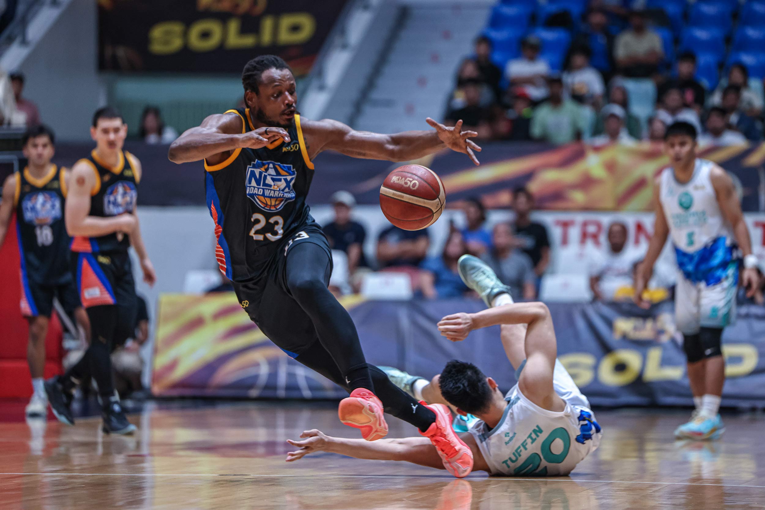 PBA: NLEX escapes Phoenix to draw first blood in QF showdown&nbsp;